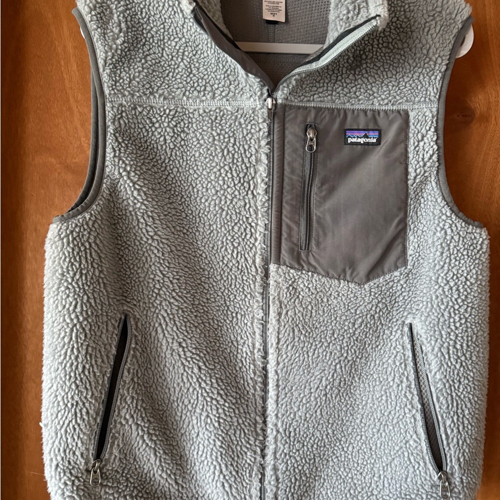 Patagonia Men’s Synchilla Fleece Vest Gray Size M